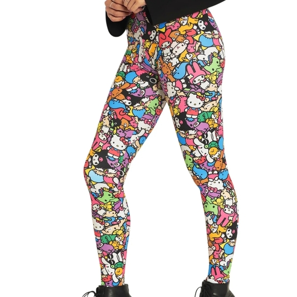 Blackmilk Sanrio All Stars HWMF Leggings Size M NWOT Hello Kitty & Gudetama - Picture 13 of 13
